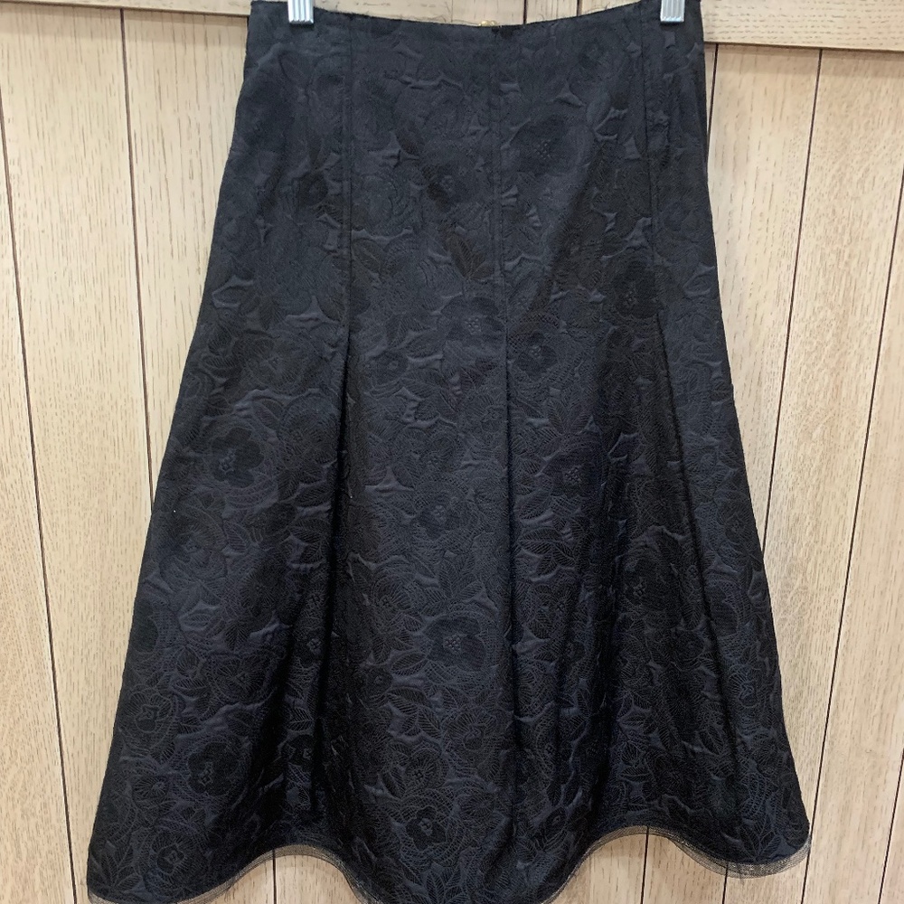 Lela Rose Jacquard Skirt with raw hem and waist, Size 4